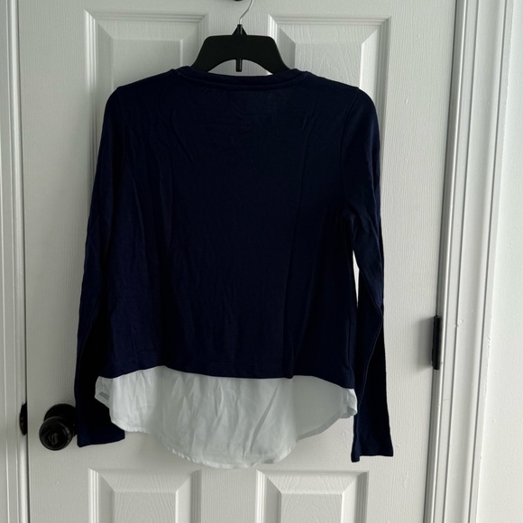 Elle Knit Navy Long Sleeve Top with Pearl Accents - Picture 2 of 3
